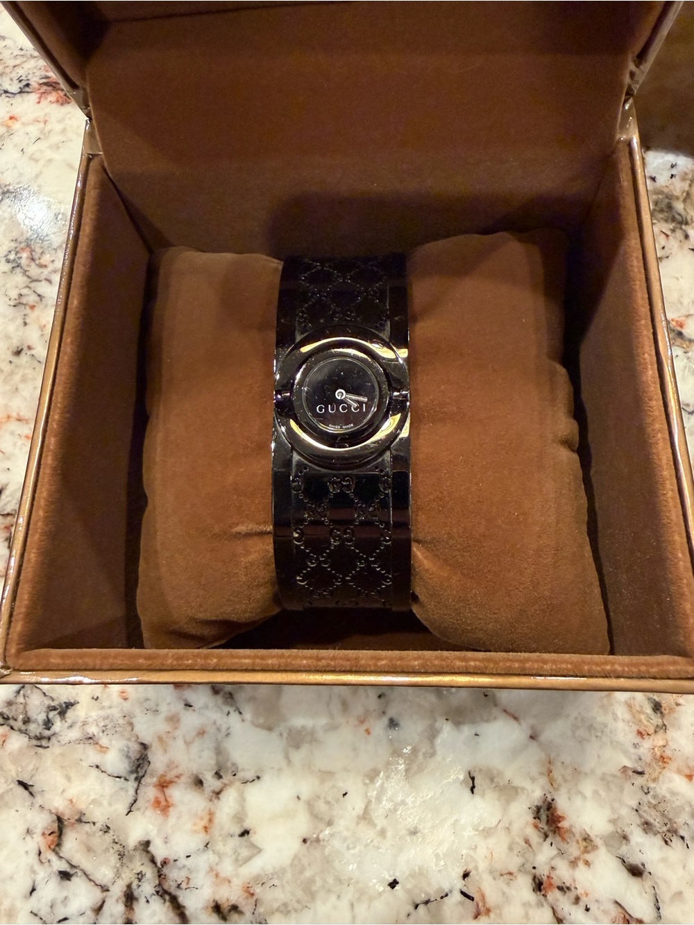 Gucci Vintage Bracelet Watch in gloss Black.
